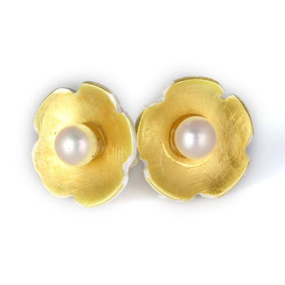 Pearl in Flower Stud-Gold - Wear Ever Jewelry 