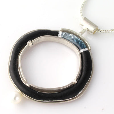 Small Eternity Circle Pendant - Wear Ever Jewelry 
